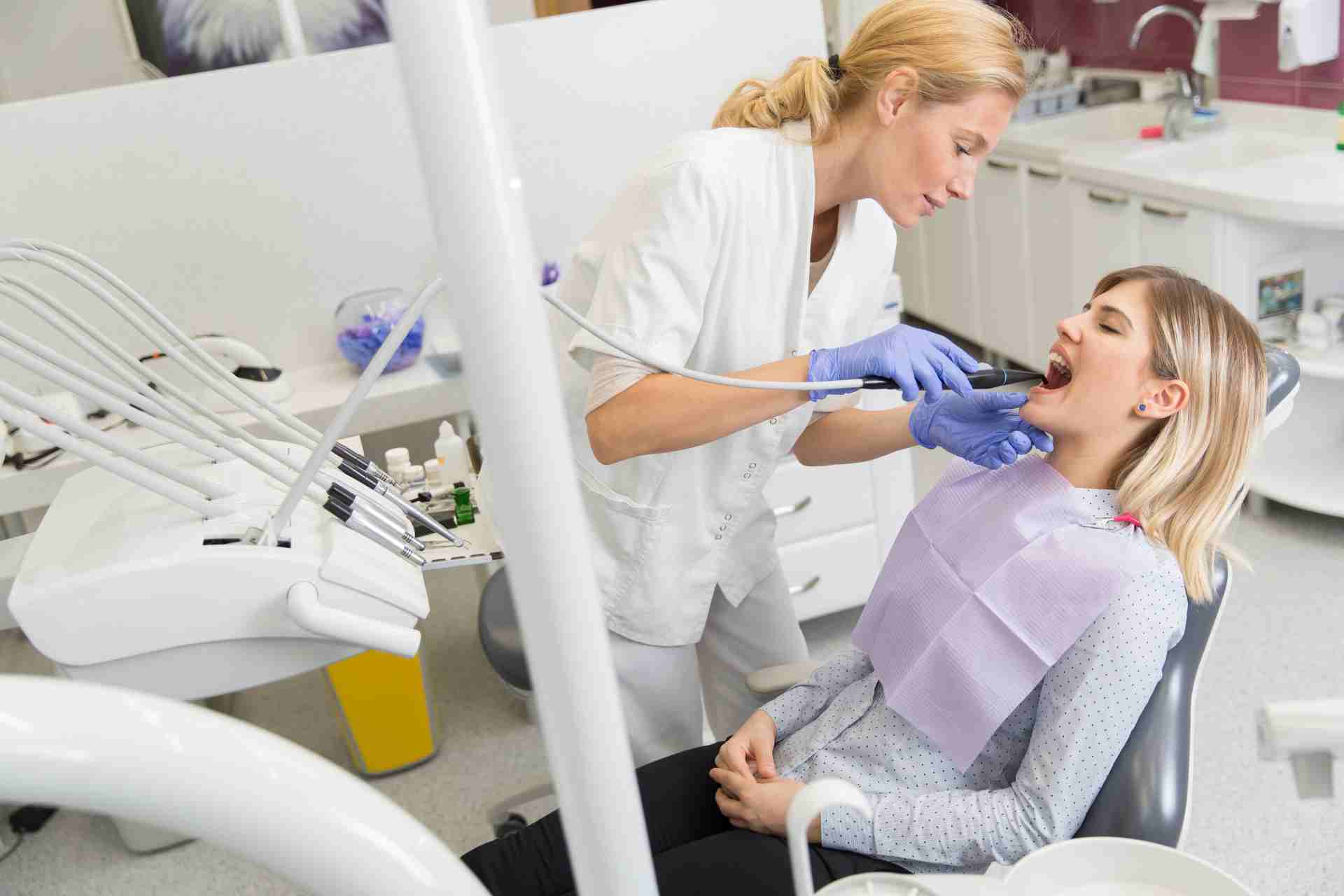 Why Does My Tooth Hurt When I Press On It?